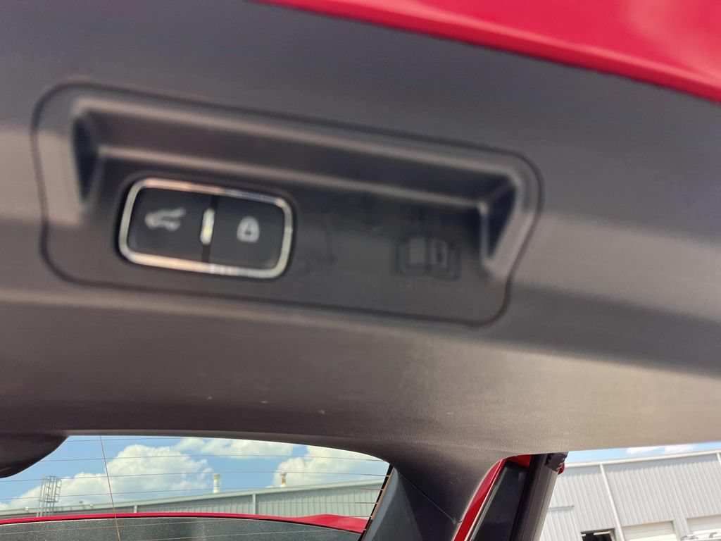 Certified 2025 Ford Explorer ST w/ Sun And Sound Package AWD/4WD image 16