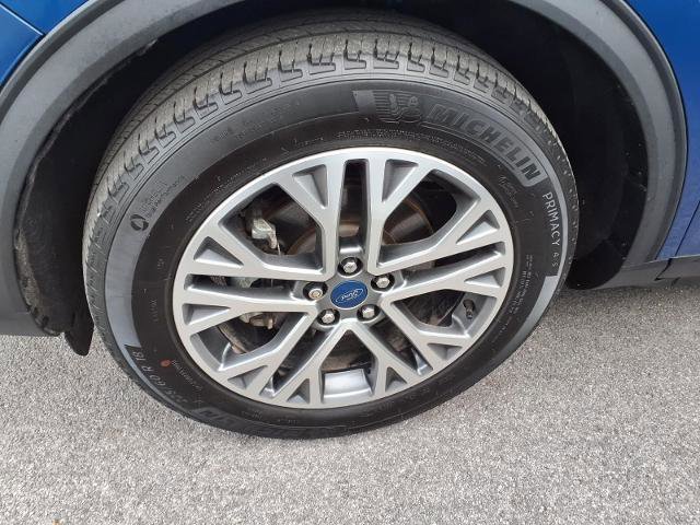 Certified 2022 Ford Escape SEL AWD/4WD image 8