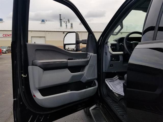 Certified 2024 Ford F250 XLT w/ Snow Plow Prep Package AWD/4WD image 10