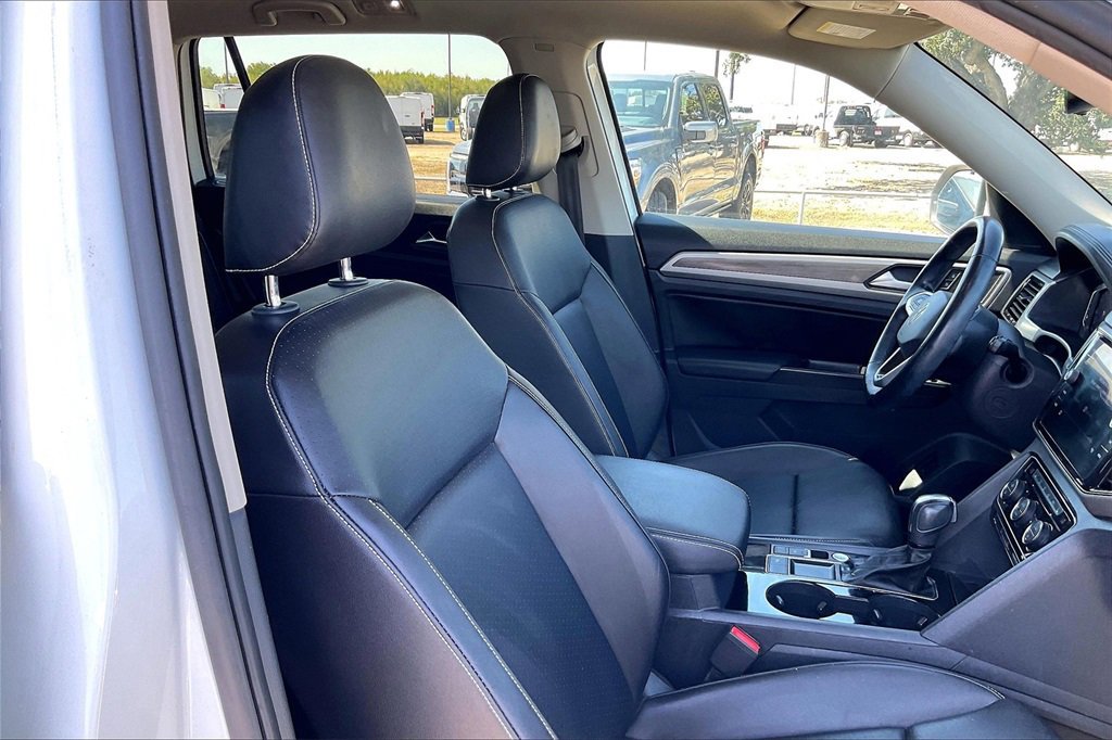 Used 2021 Volkswagen Atlas SEL w/ MDO Package (Bench Seat) image 30