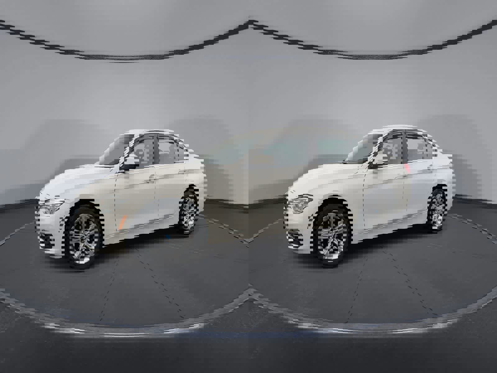 Used 2018 BMW 330i xDrive Sedan image 9