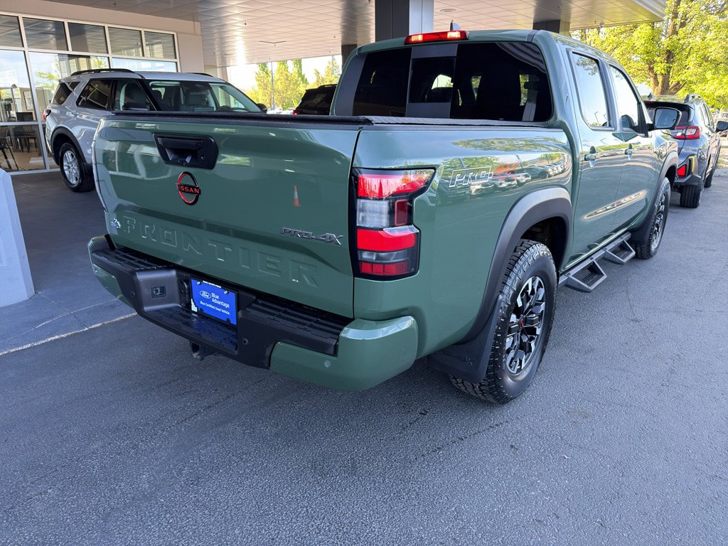 Used 2023 Nissan Frontier PRO-4X w/ Pro Convenience Package AWD/4WD image 11