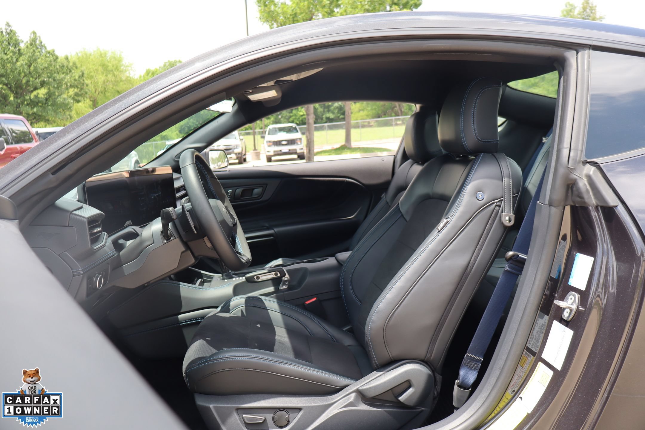 Certified 2024 Ford Mustang Dark Horse RWD image 12