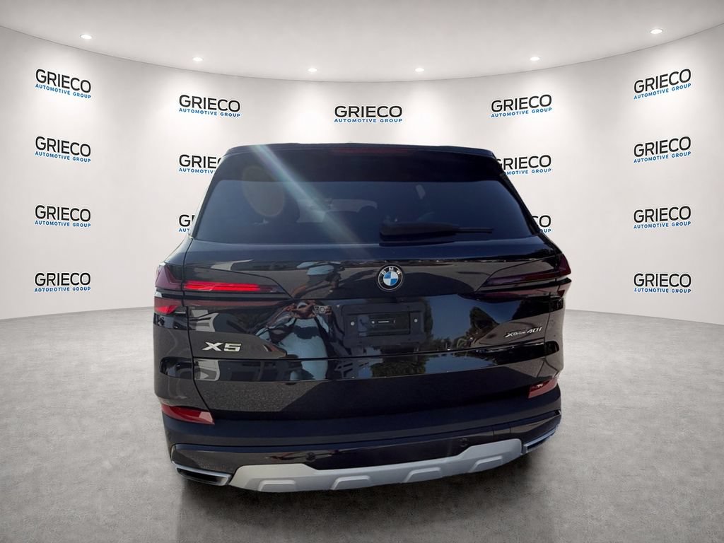 Used 2024 BMW X5 xDrive40i w/ Premium Package AWD/4WD image 6