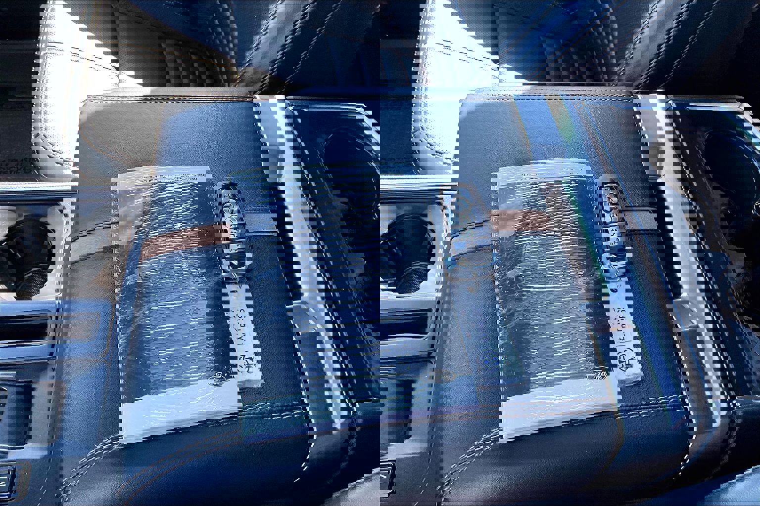 Certified 2022 Ford F150 Platinum w/ Equipment Group 701A High image 11