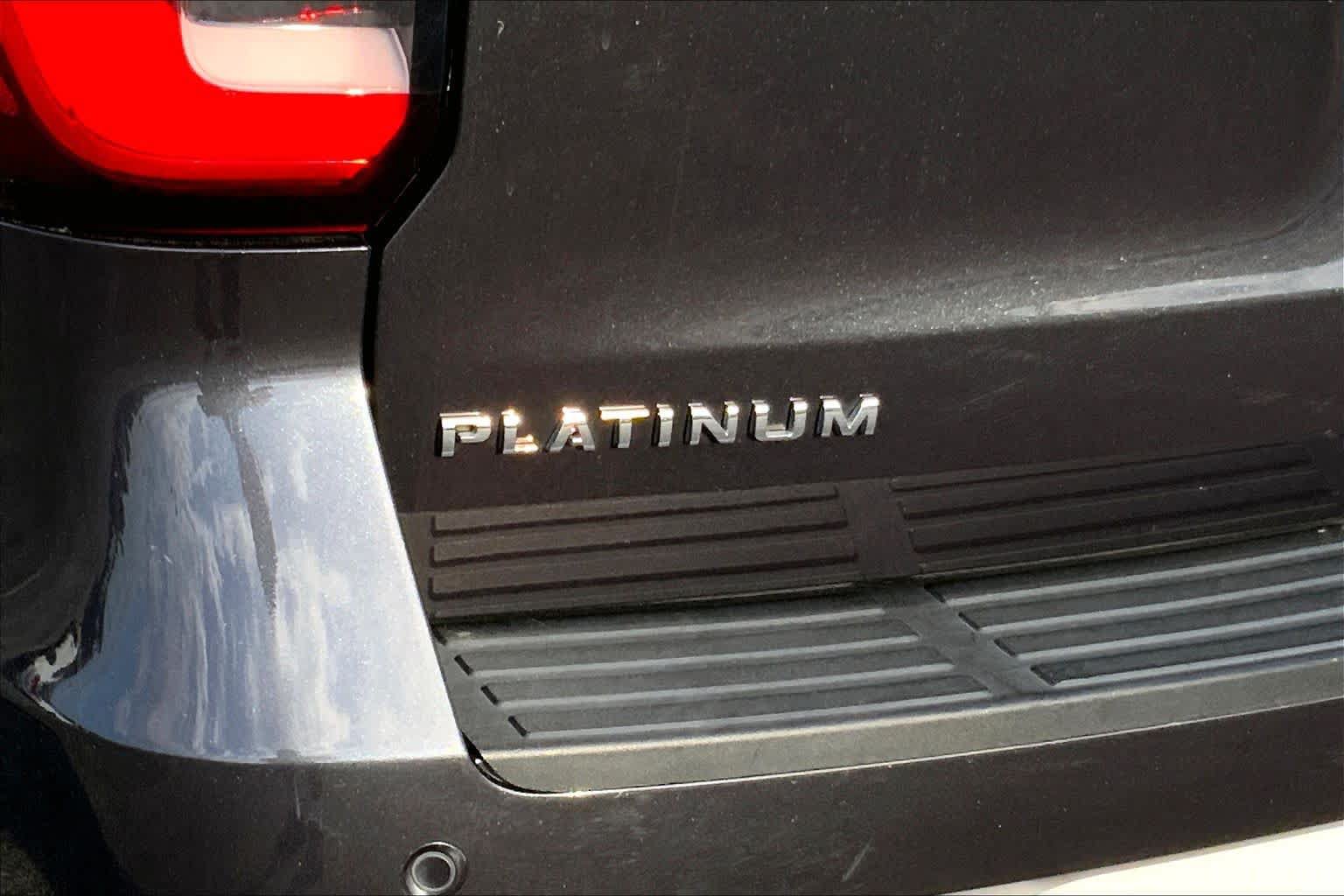 Certified 2023 Ford Expedition Platinum AWD/4WD image 10