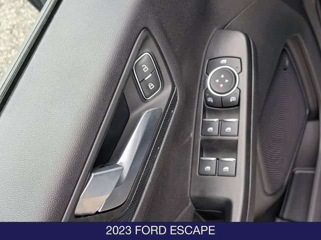 Certified 2023 Ford Escape ST-Line w/ Tech Pack #1 AWD/4WD image 12