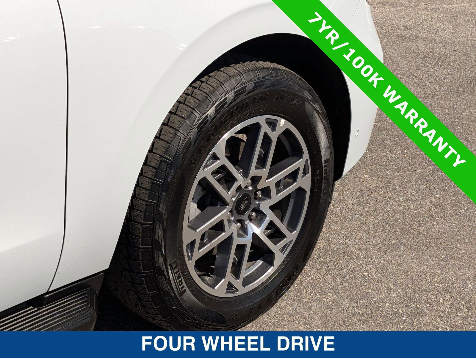 Certified 2025 Ford Expedition Active image 14