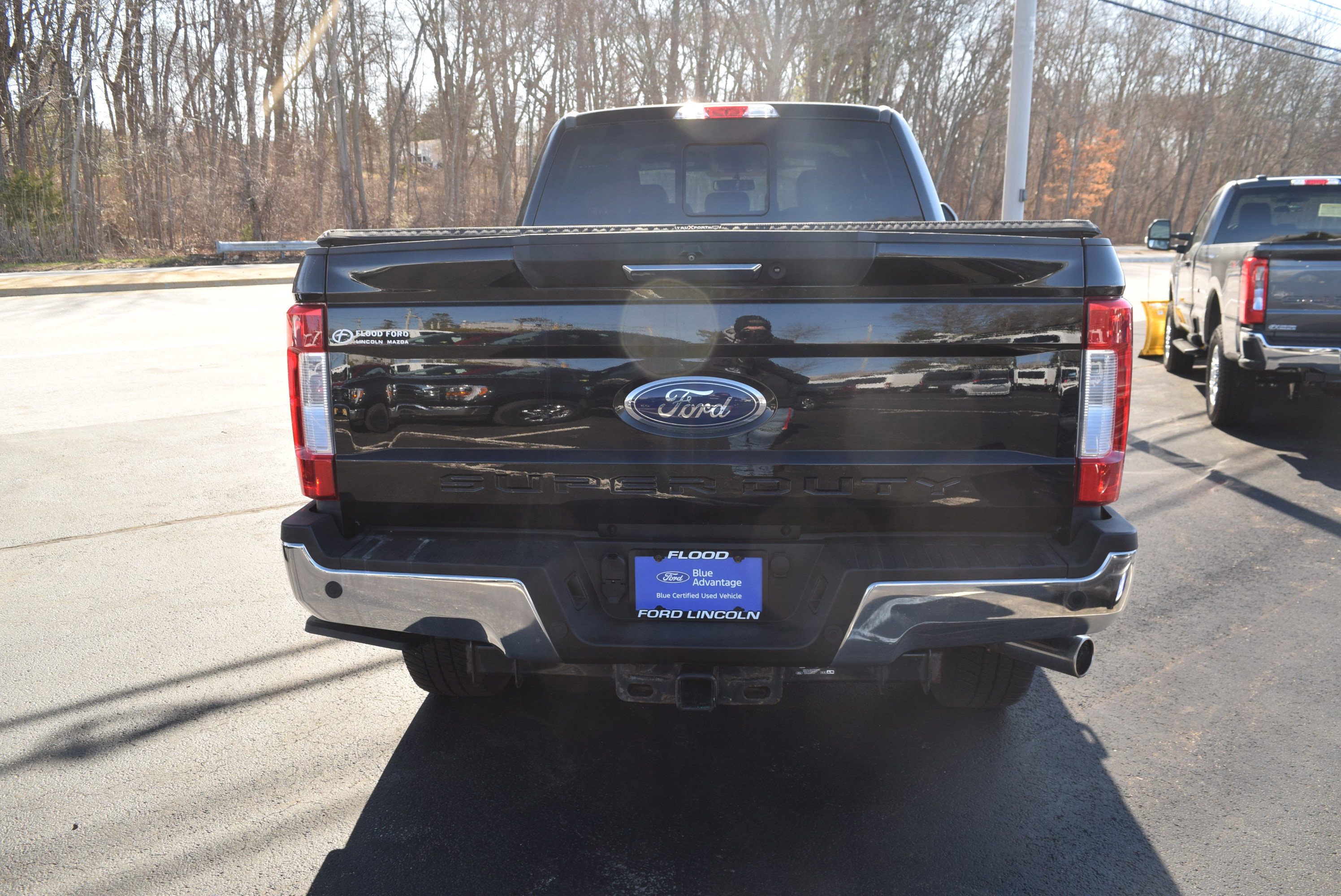 Certified 2019 Ford F250 Lariat w/ Chrome Package image 4