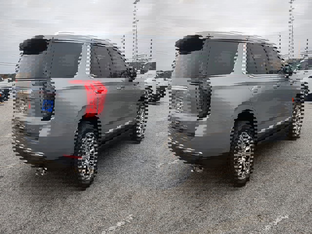 Used 2023 GMC Yukon Denali w/ Max Trailering Package image 4