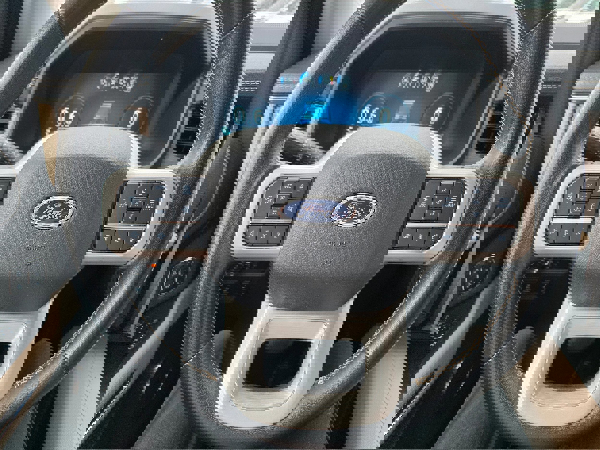 Certified 2022 Ford Expedition Limited image 14