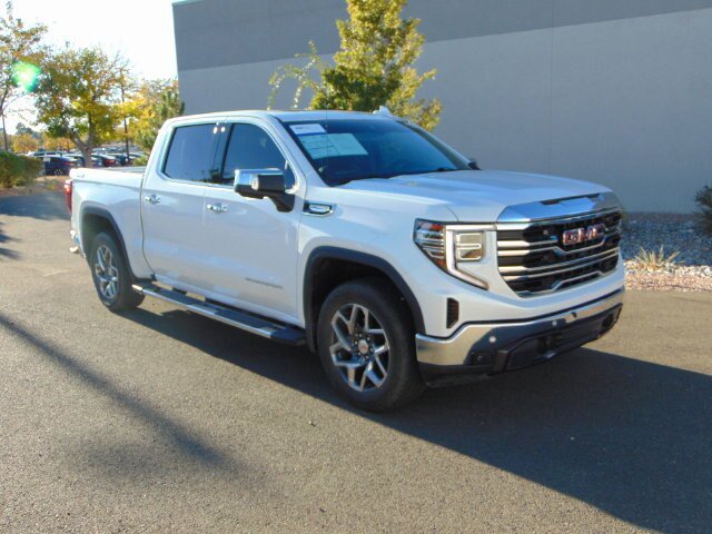 Used 2024 GMC Sierra 1500 SLT AWD/4WD image 8