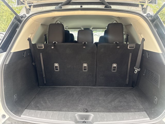 Used 2024 Nissan Pathfinder SV w/ Cargo Package FWD image 6