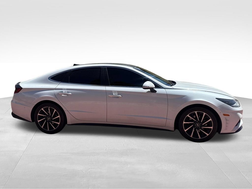 Used 2021 Hyundai Sonata Limited w/ Cargo Package FWD image 6