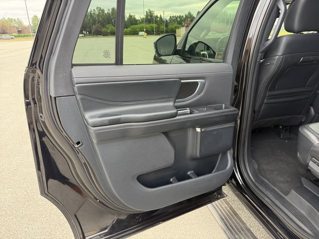 Certified 2025 Ford Expedition Max Platinum w/ Stealth Appearance Package AWD/4WD image 26