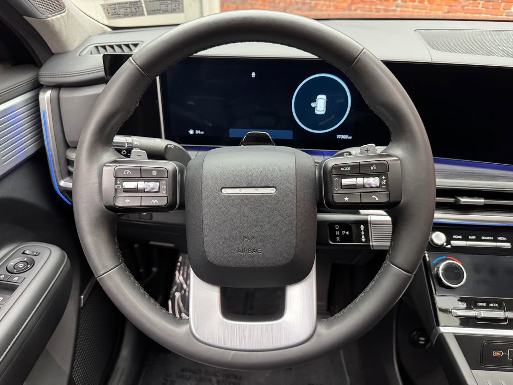 Used 2024 Hyundai Santa Fe Limited image 16