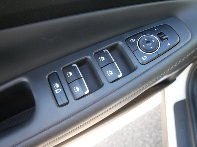 Used 2023 Hyundai Santa Fe SEL AWD/4WD image 13