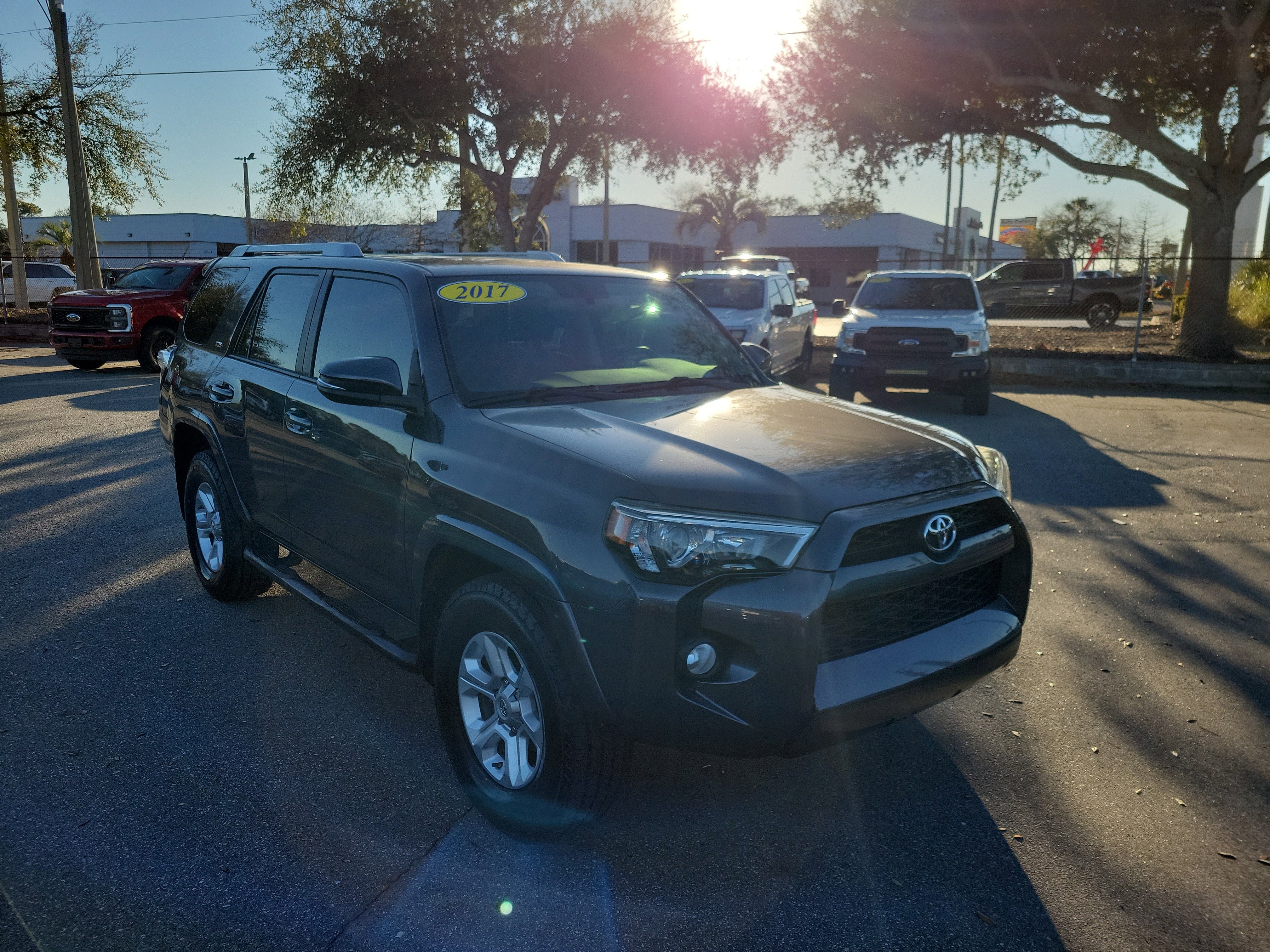 Used 2017 Toyota 4Runner SR5 image 4