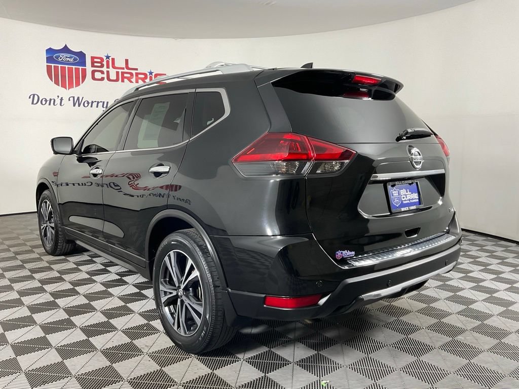 Used 2019 Nissan Rogue SV w/ Premium Package FWD image 5