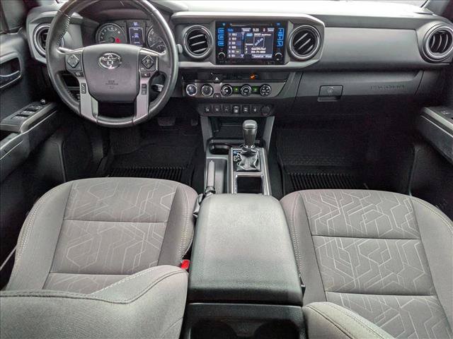 Used 2018 Toyota Tacoma TRD Sport w/ Technology Package AWD/4WD image 17