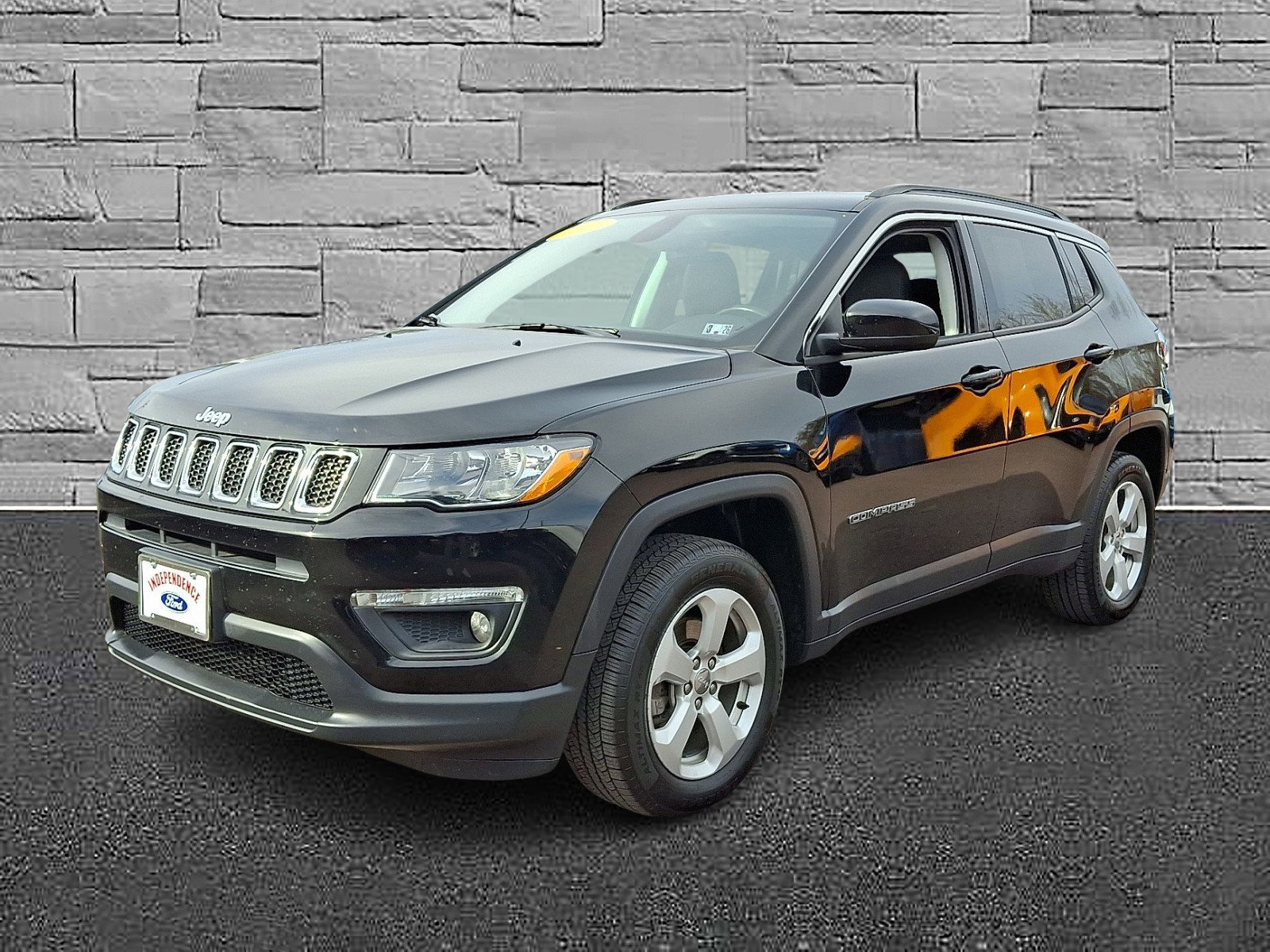 Used 2020 Jeep Compass Latitude image 4