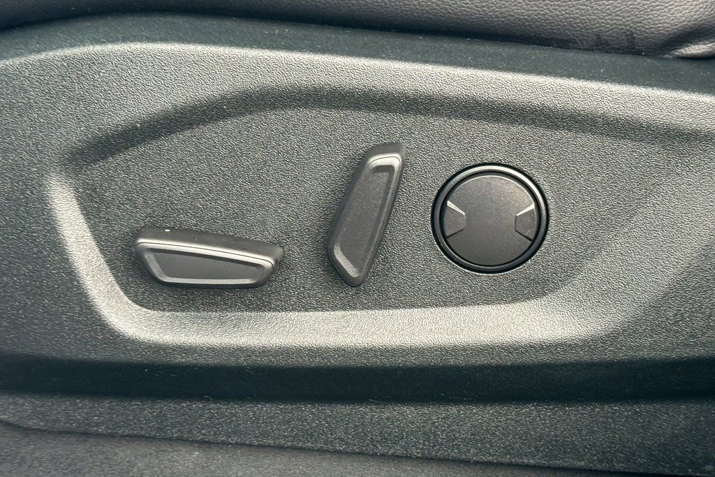 Certified 2022 Ford Edge SEL w/ Convenience Package image 25