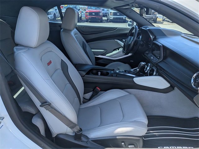 Used 2019 Chevrolet Camaro SS image 30