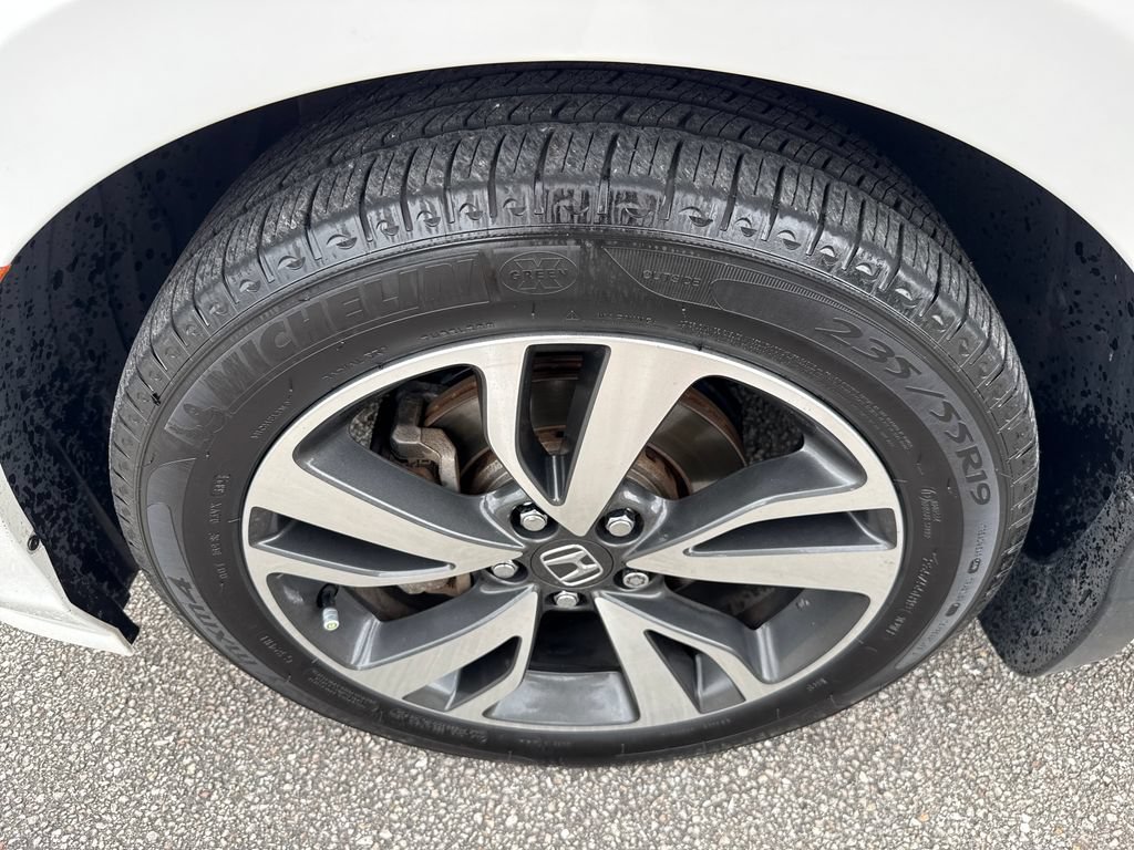 Used 2024 Honda Odyssey Touring image 12