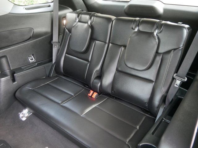 Certified 2024 Ford Explorer XLT AWD/4WD image 17