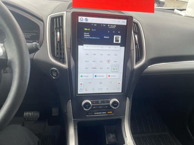 Certified 2022 Ford Edge SEL w/ Convenience Package image 15