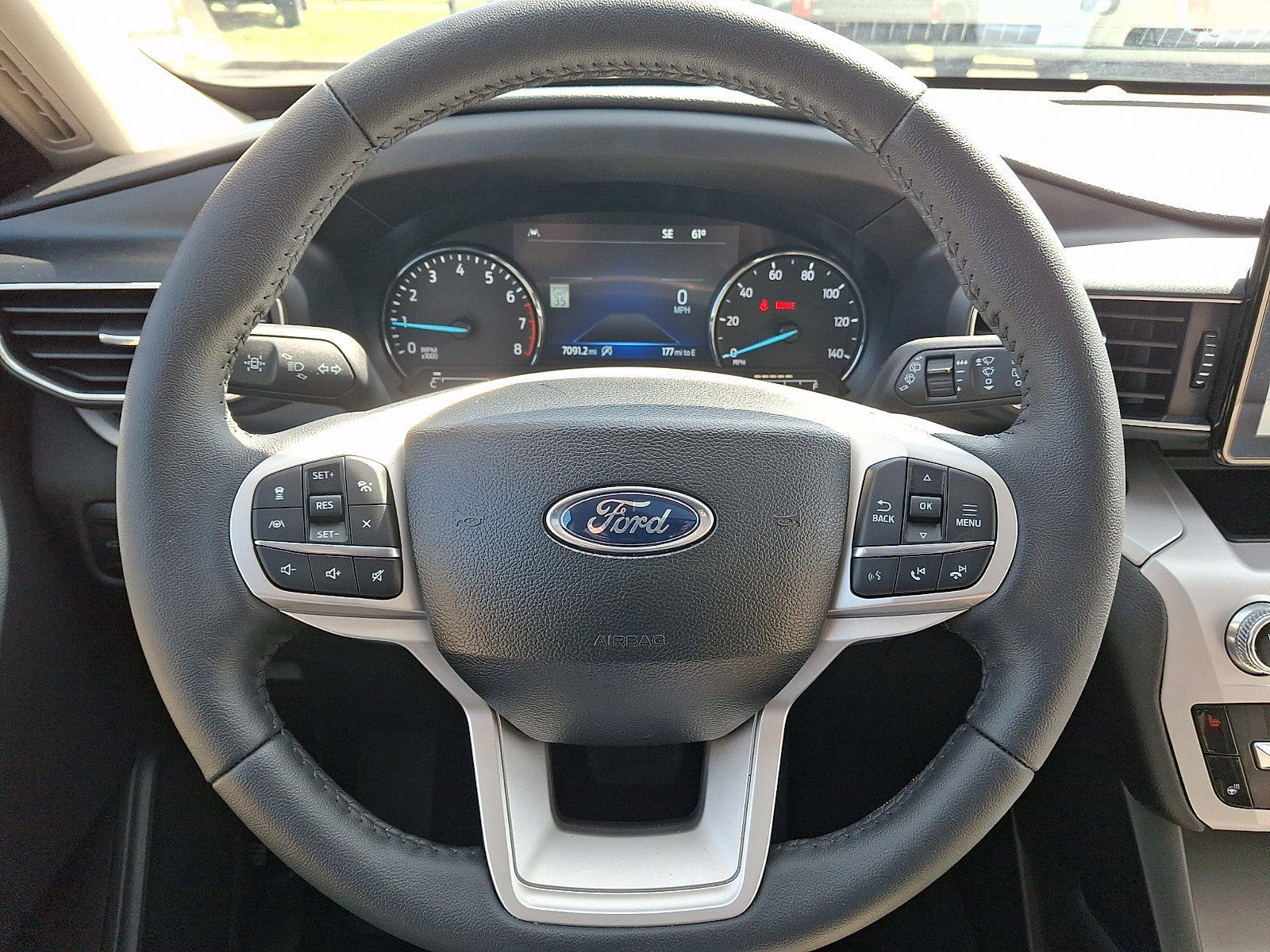 Certified 2024 Ford Explorer XLT w/ Equipment Group 202A image 27