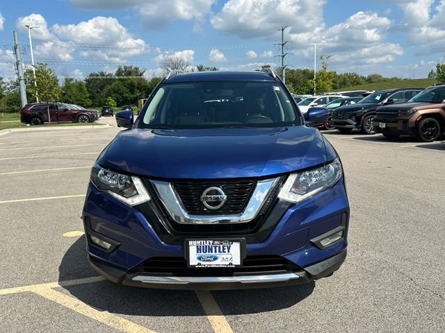Used 2020 Nissan Rogue SV w/ Sun & Sound Touring Package AWD/4WD image 2