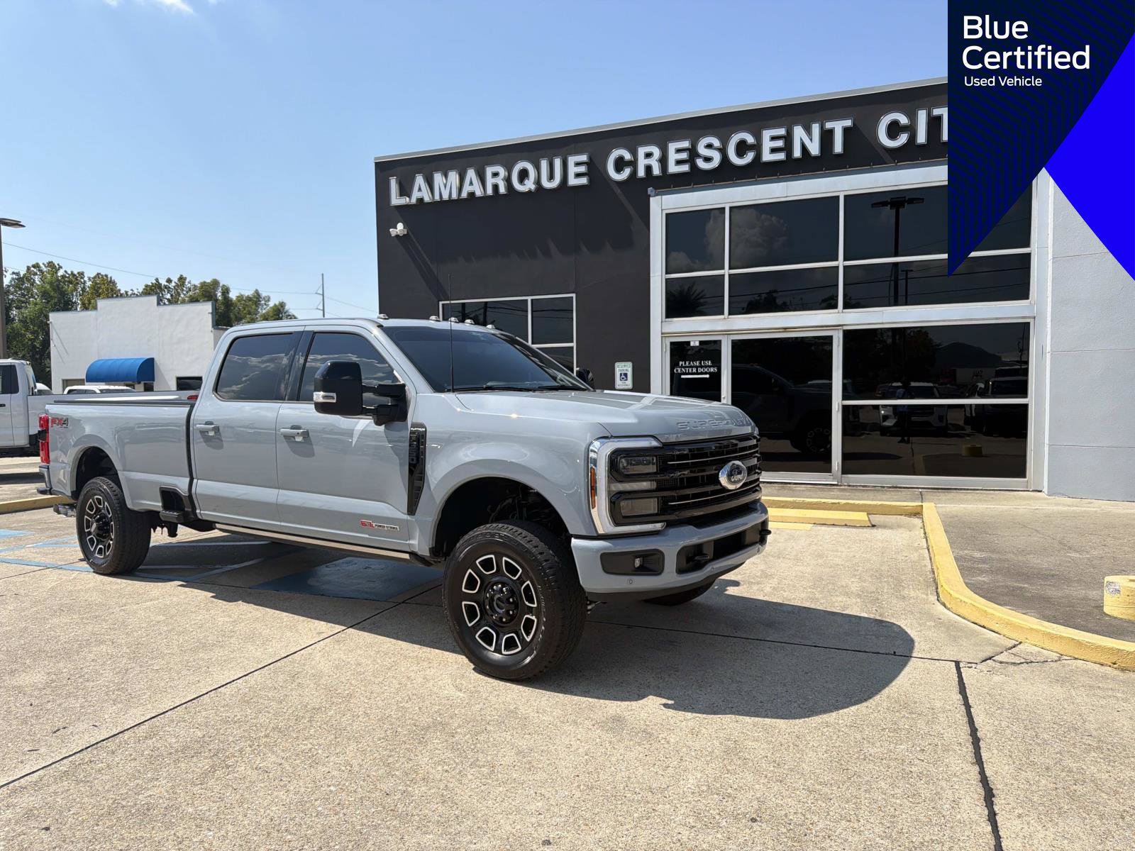 Certified 2025 Ford F350 Platinum AWD/4WD image 1