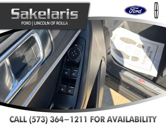 Certified 2025 Ford Explorer ST-Line AWD/4WD image 8