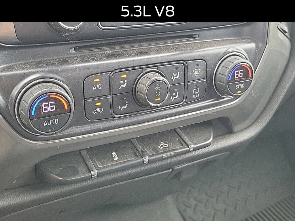 Used 2018 Chevrolet Silverado 1500 LT w/ All Star Edition AWD/4WD image 31