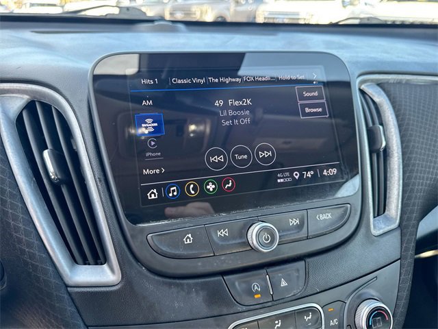 Used 2023 Chevrolet Malibu LT image 16