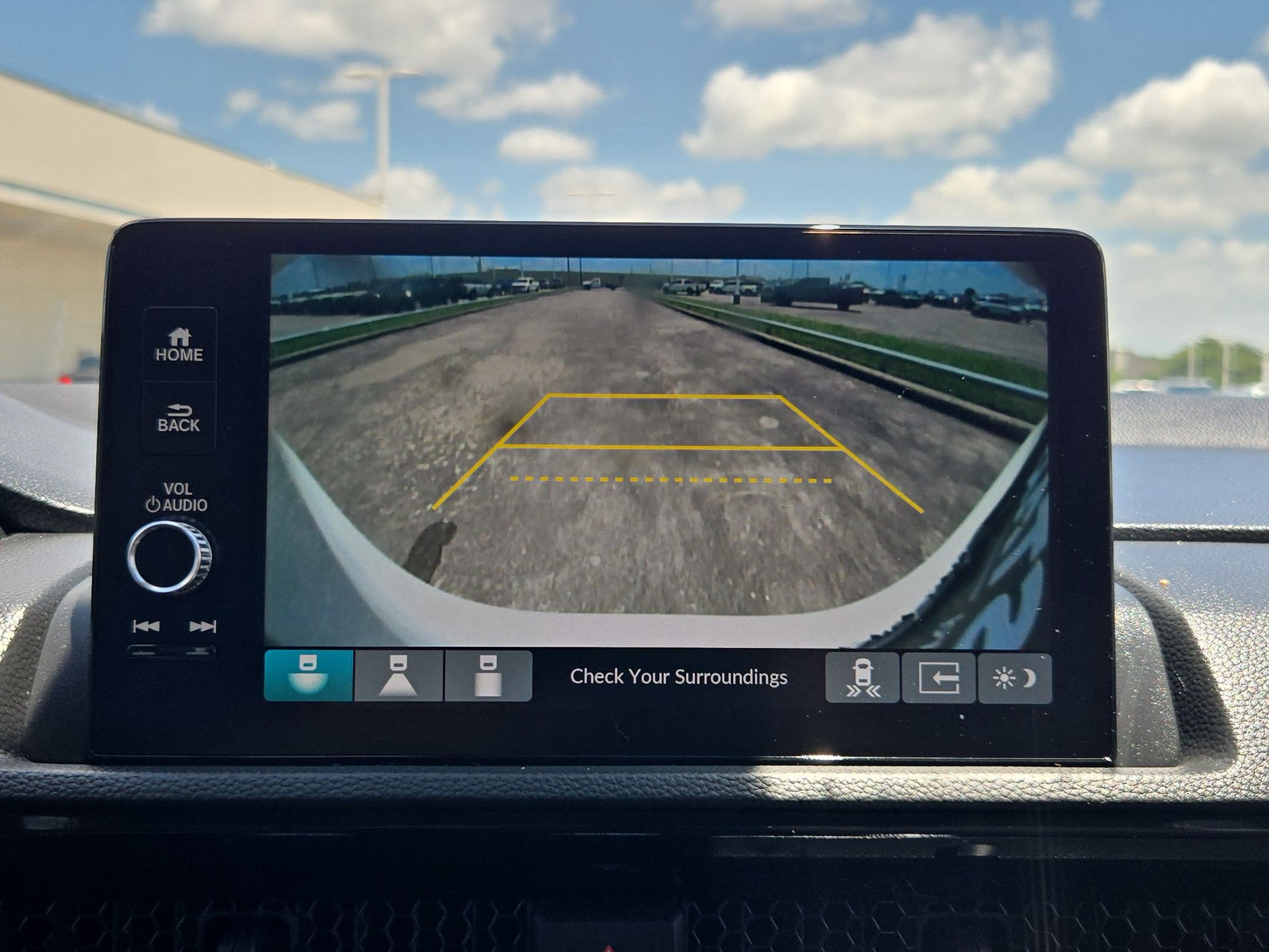 Used 2025 Honda CR-V EX-L image 25