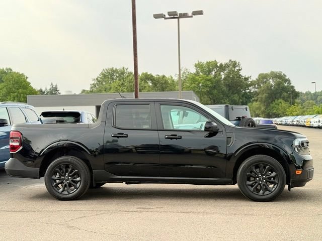 Certified 2024 Ford Maverick Lariat w/ Black Appearance Package AWD/4WD image 32