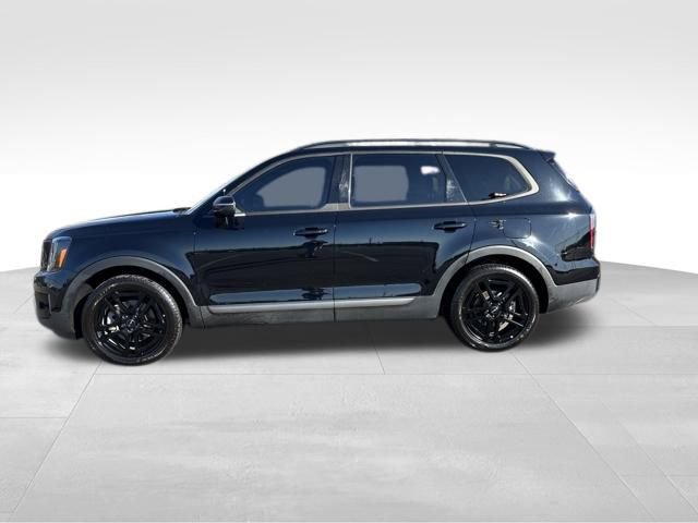 Used 2023 Kia Telluride EX X-Line image 2