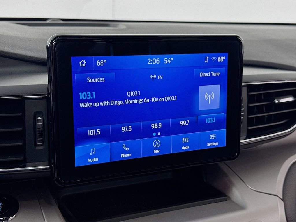 Certified 2023 Ford Explorer XLT w/ Equipment Group 202A image 17