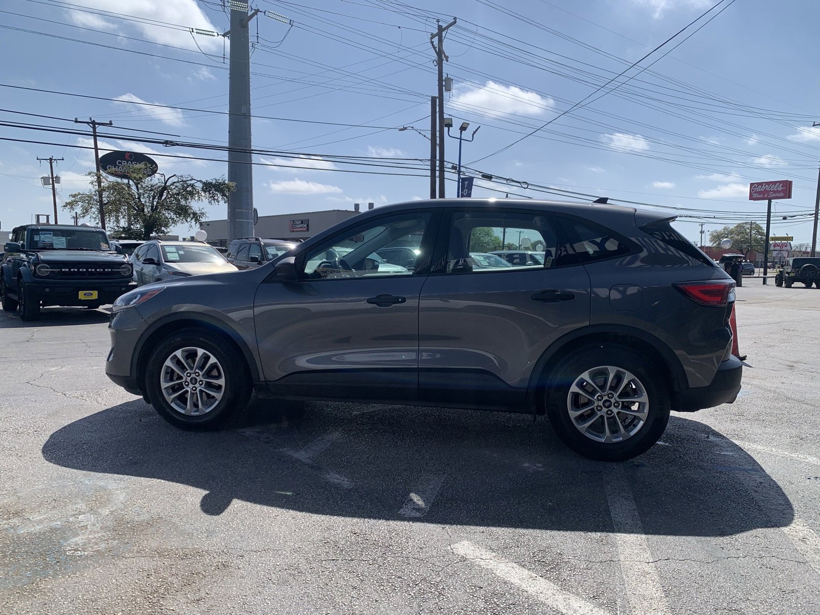 Certified 2022 Ford Escape S image 3