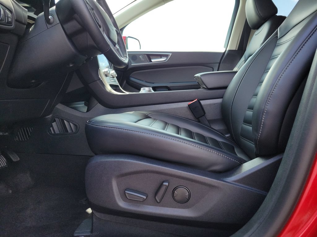 Certified 2024 Ford Edge SEL w/ Convenience Package AWD/4WD image 19