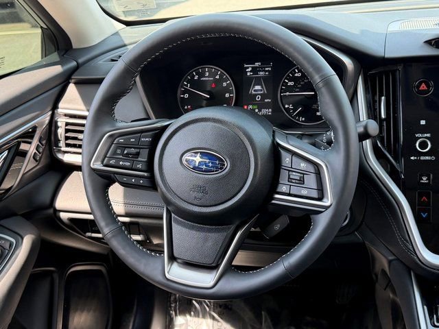 Used 2025 Subaru Outback Touring AWD/4WD image 20