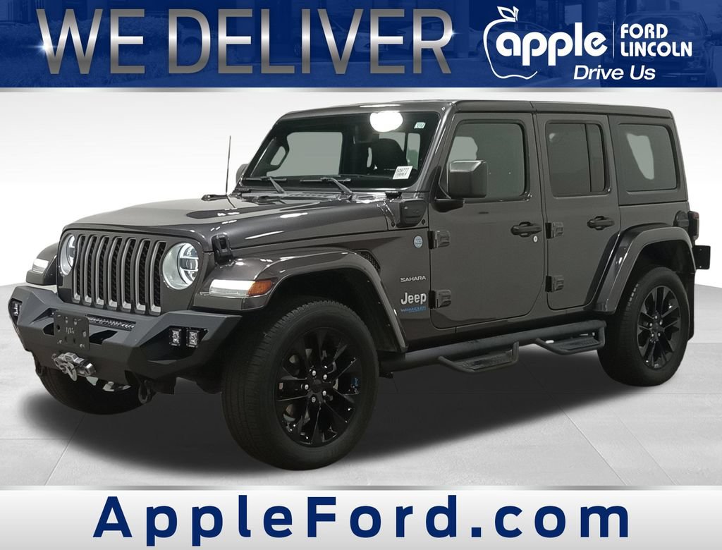 Used 2022 Jeep Wrangler Unlimited Sahara w/ Cold Weather Group AWD/4WD image 10