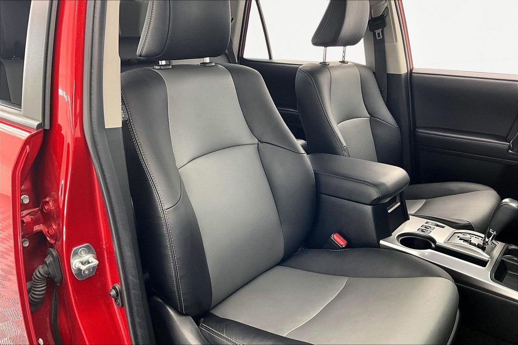 Used 2023 Toyota 4Runner SR5 Premium w/ Moonroof Package image 9