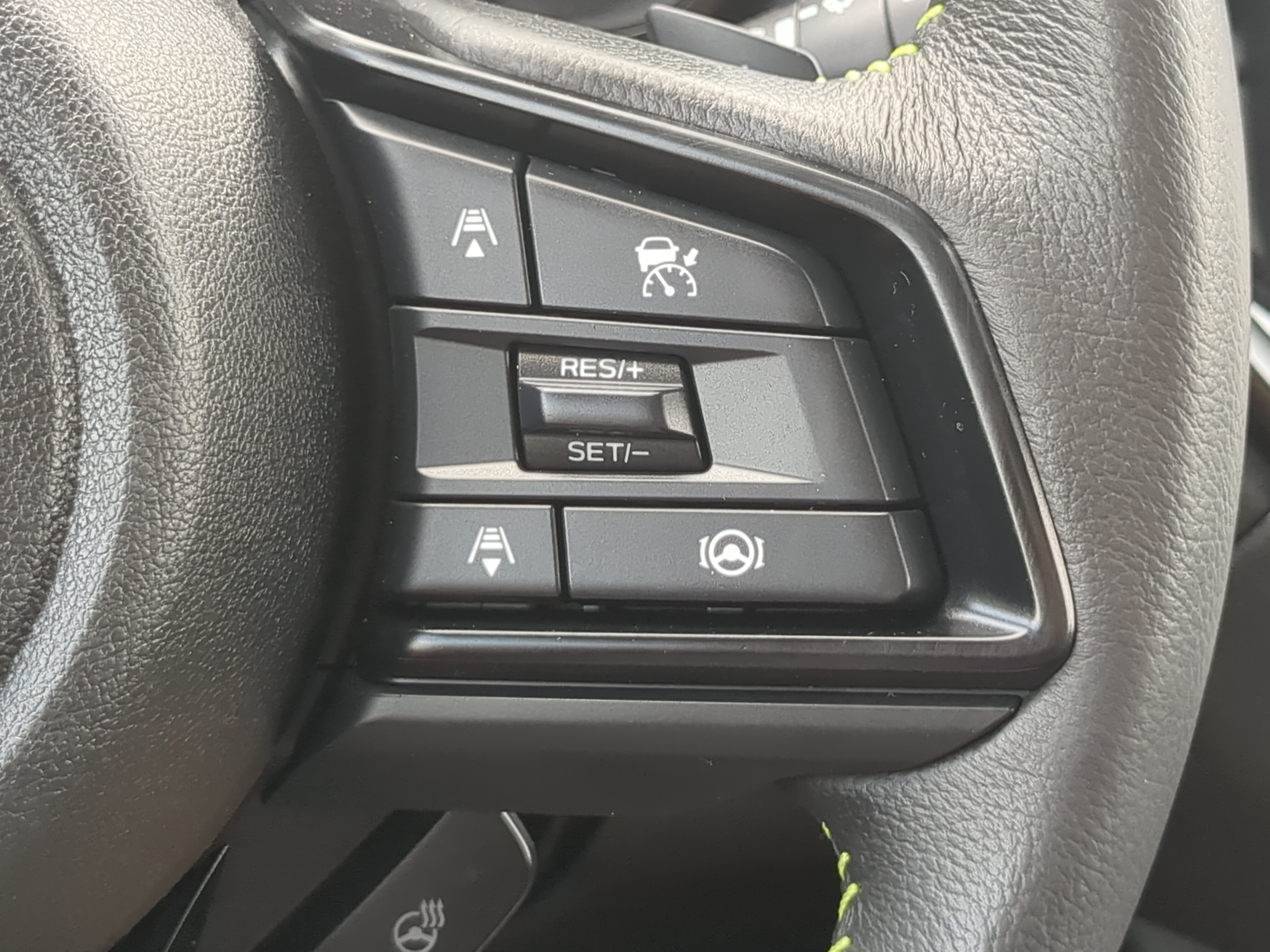 Used 2024 Subaru Ascent Onyx Edition Limited AWD/4WD image 25