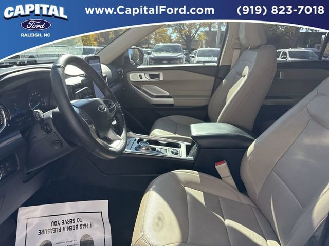 Certified 2023 Ford Explorer Limited w/ Limited Technology Package image 17