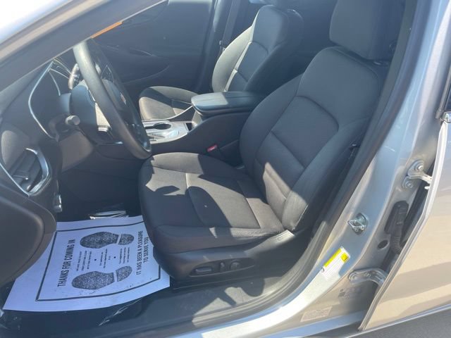 Used 2020 Chevrolet Malibu LT w/ Fleet LT Safety Plus Package FWD image 18