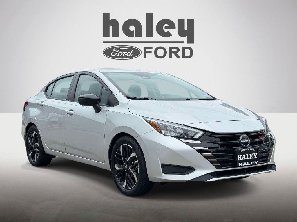 Used 2024 Nissan Versa SR w/ Trunk Package