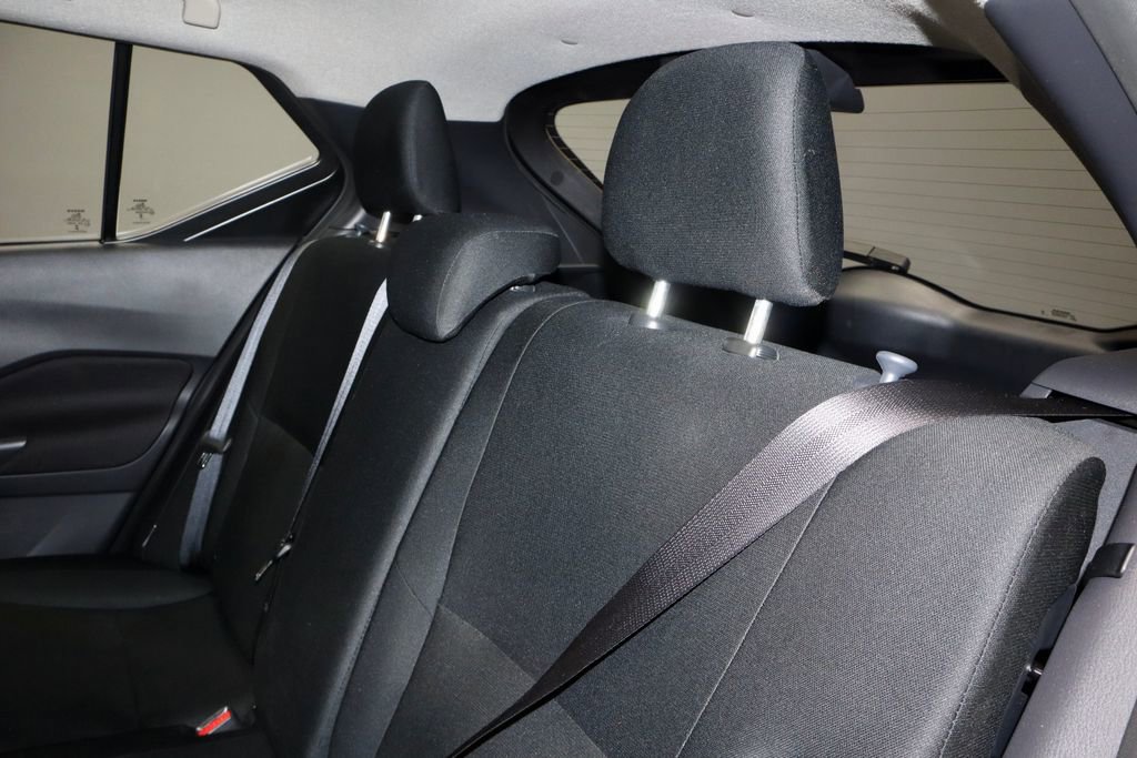 Used 2025 Nissan Kicks Play S image 21